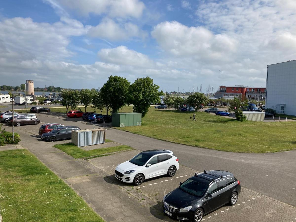 2Zi-Ferienwohnung Am Suedstrand Mit Eigenem Parkplatz Perfekt Fuer Familie Burgtiefe auf Fehmarn Ngoại thất bức ảnh